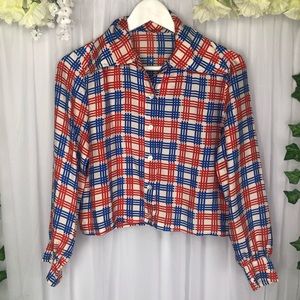 Vintage plaid button down crop top!